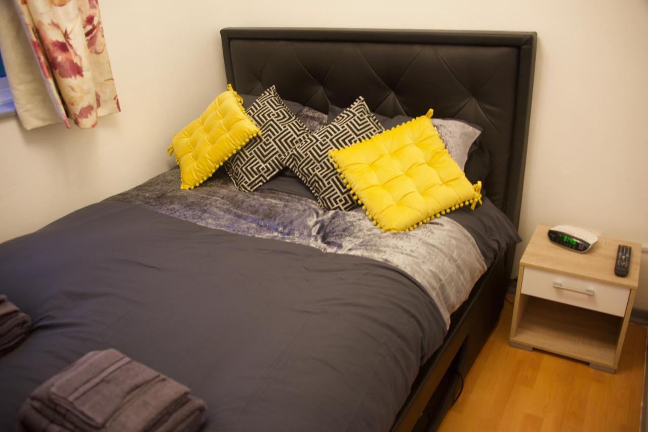 Budget Canterbury Apartment Esterno foto